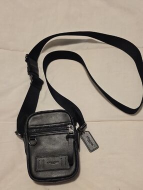 Coach Terrain Black Leather Men's Crossbody